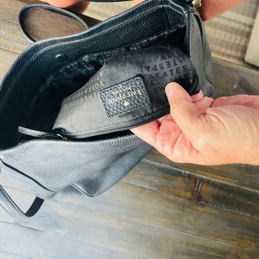 Kate Spade New York Chesterfield Michaela Pebbled Leather Crossbody Shoulder Bag - Picture 7 of 7